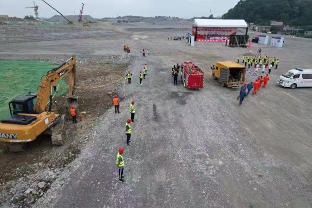 2022年安全生產(chǎn)月燃氣泄漏應(yīng)急救援演練活動(圖6)